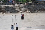 Nepal reporta casi 1,400 muertos y mantiene en más de 4,000 los desaparecidos tras riada