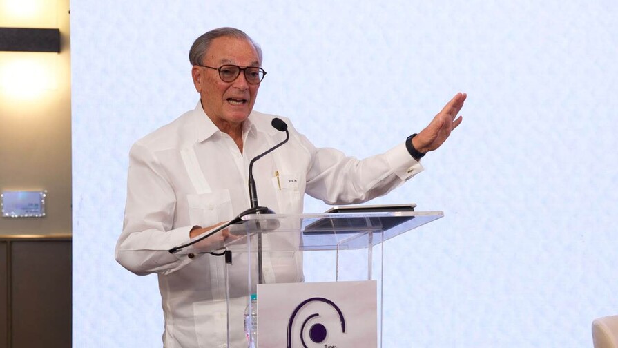 Frank Rainieri llama a los jóvenes a trabajar por el futuro de República Dominicana Frank Rainieri llama a los jóvenes a trabajar por el futuro de República Dominicana