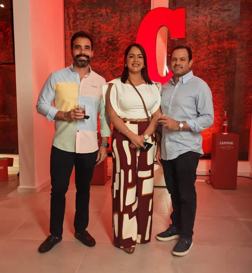 Luis Pena, Charina Marmolejos y Erick Ureña.