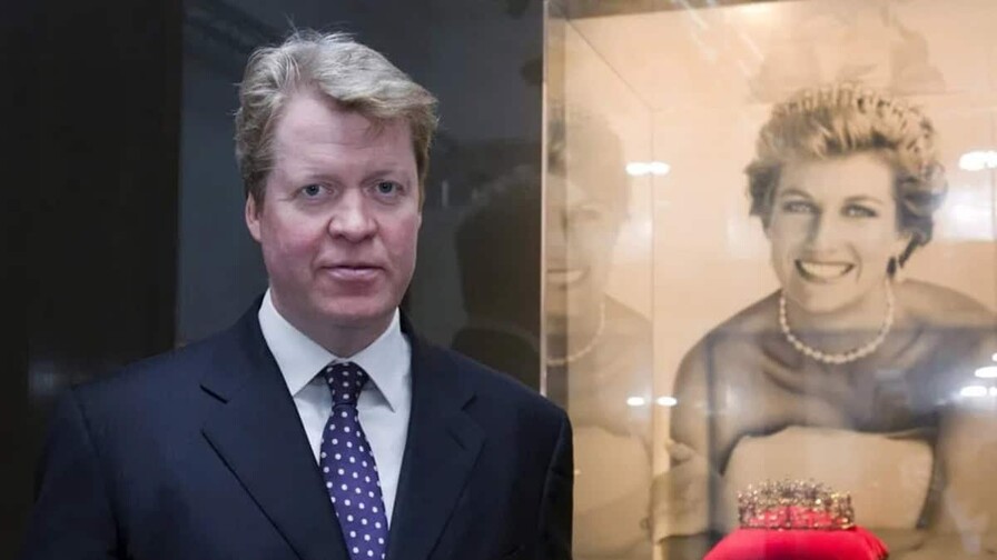 No te preocupes, pronto la olvidaremos, dijo Carlos al hermano de Lady Di tras su muerte
