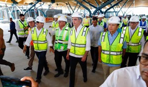 Luis Abinader califica de productivos y necesarios los tres d&iacute;as de trabajo en Santiago