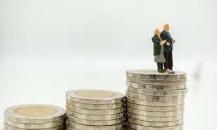 &iquest;Cu&aacute;ntos afiliados al sistema de pensiones cotizan?
