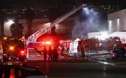 Un helic&oacute;ptero se estrella en Los &Aacute;ngeles y deja tres muertos