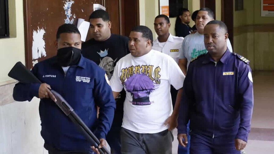 Aplazan para octubre audiencia preliminar por muerte de conductor de camión recolector en Santiago Aplazan para octubre audiencia preliminar por muerte de conductor de camión recolector en Santiago