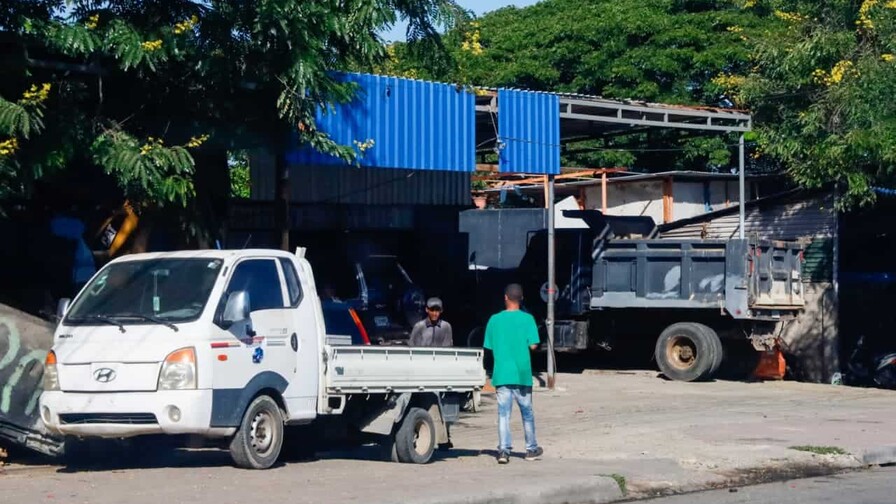 Obras de Nueva York Chiquito y Hospedaje Yaque avanzan con lentitud pese a desembolso de fondos Obras de Nueva York Chiquito y Hospedaje Yaque avanzan con lentitud pese a desembolso de fondos
