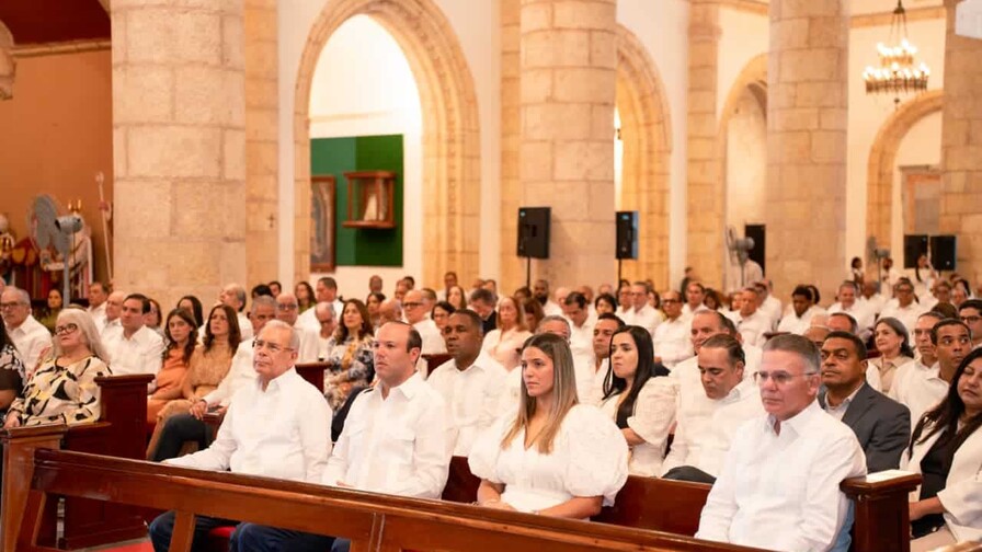 Constanza Agroindustrial celebra 40 años de operaciones en el país Constanza Agroindustrial celebra 40 años de operaciones en el país