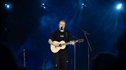 Ed Sheeran enfrenta cr&iacute;ticas tras apartar a Macklemore de su gira por su apoyo a Palestina