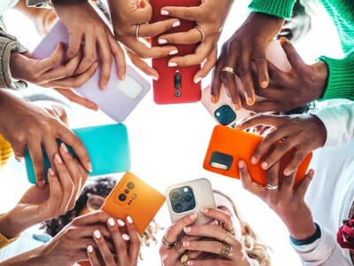 En RD hay casi tantas líneas móviles de telefonía como población