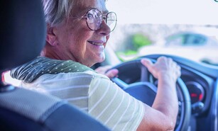 El Intrant y la controversia sobre licencias de conducir para mayores de 75 a&ntilde;os