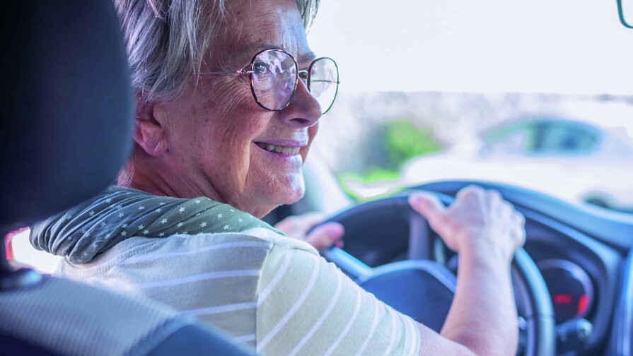 Intrant activar&aacute; a la medianoche el cambio en licencias de conducir para mayores de 75 a&ntilde;os