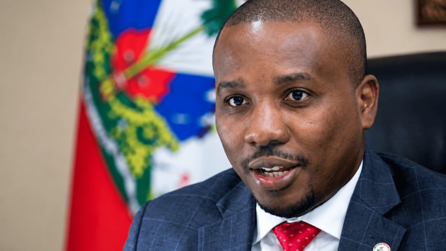 Claude Joseph, crítico recurrente de RD, será candidato presidencial en Haití Claude Joseph, crítico recurrente de RD, será candidato presidencial en Haití