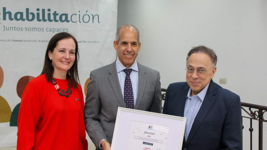Rehabilitación lanza campaña de su Sorteo Navideño 2026 para adquirir equipos de diagnóstico Rehabilitación lanza campaña de su Sorteo Navideño 2026 para adquirir equipos de diagnóstico