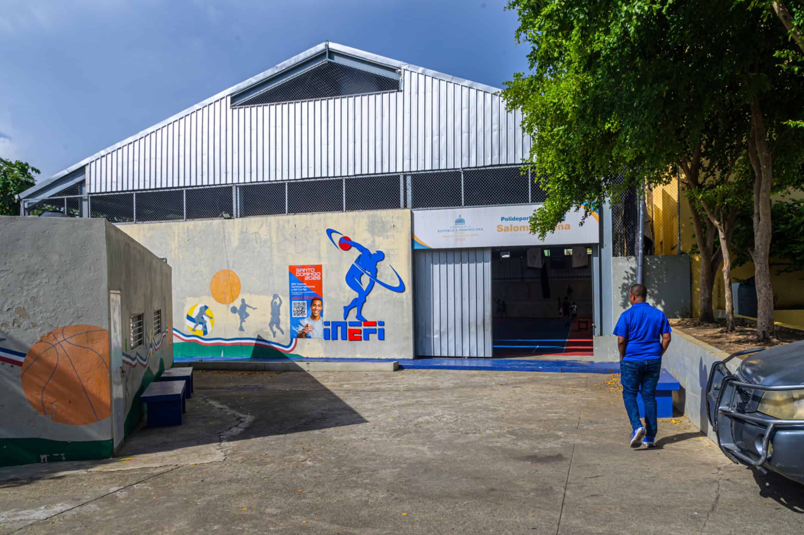 Polideportivo Salomé Ureña.