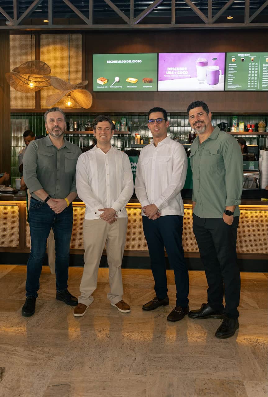 Osvaldo Sazo, Juan Carlos Pais, Luis Francisco y Manuel Berg&eacute;s.