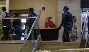 Los m&eacute;dicos detenidos, sus especialidades y las irregularidades que se les atribuyen en Senasa 2.0