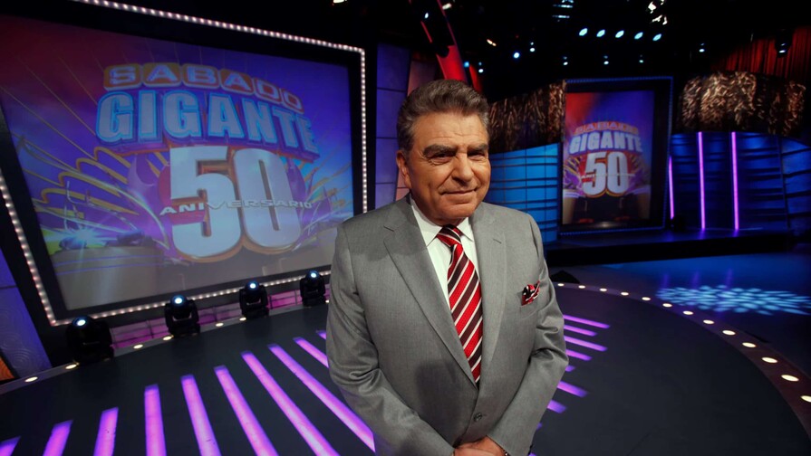Don Francisco regresa al estudio de Sábado Gigante con un nuevo programa en Univision Don Francisco regresa al estudio de Sábado Gigante con un nuevo programa en Univision