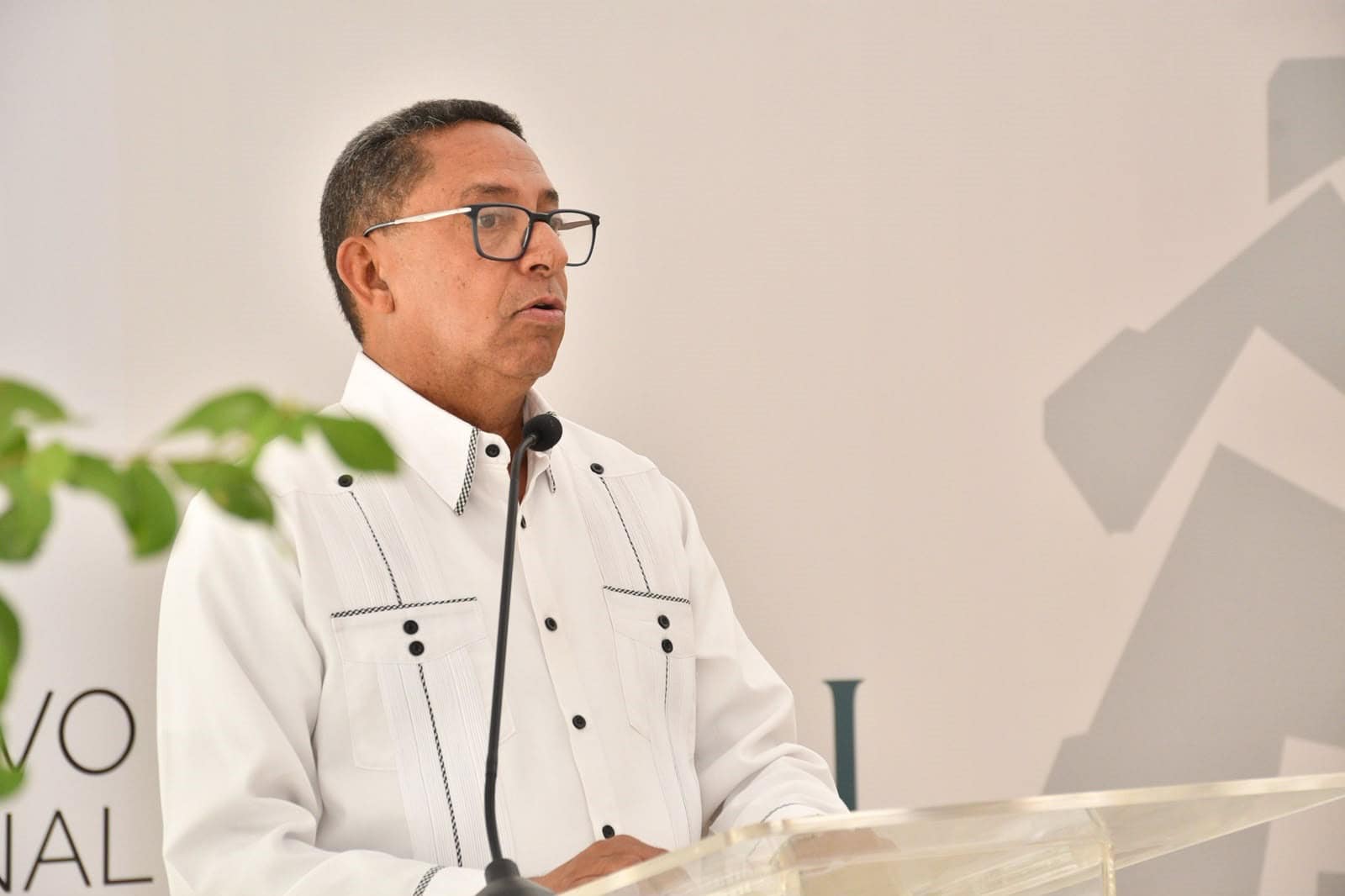 El encargado del Sistema Nacional de Archivos del AGN, Ángel Hernández.