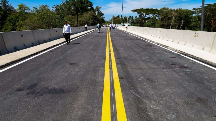 Gobierno inaugura nuevo puente sobre el río Camú y restablece conexión entre Santiago y Puerto Plata Gobierno inaugura nuevo puente sobre el río Camú y restablece conexión entre Santiago y Puerto Plata