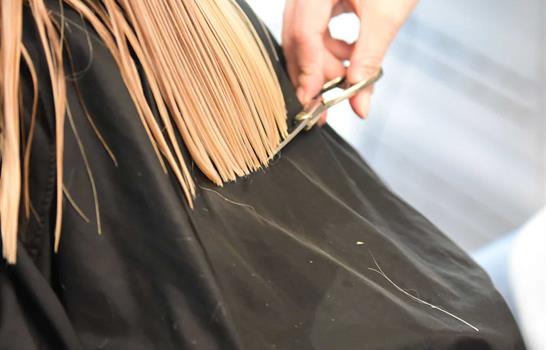&iquest;Hay que cortarse el pelo despu&eacute;s del verano?
