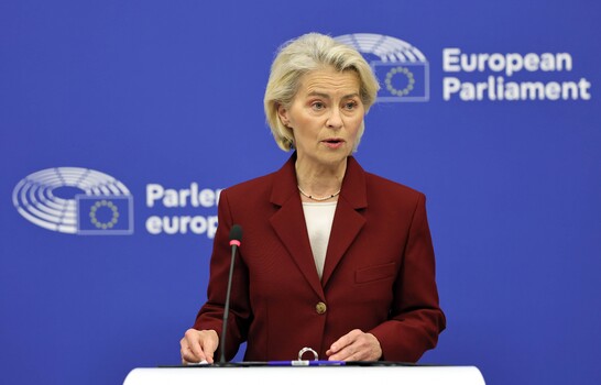 Canad&aacute; corteja a la UE ante presi&oacute;n de Trump