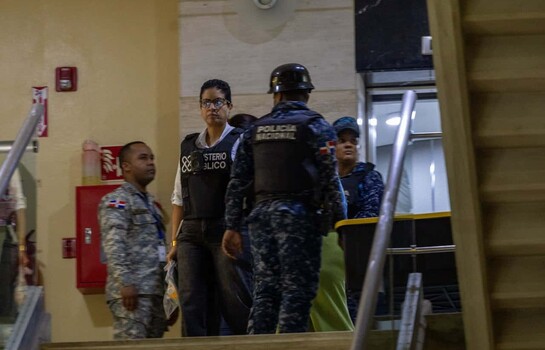 M&eacute;dicos fueron allanados a las 5:00 a. m. por la PGR en caso Senasa 2.0, dicen abogados