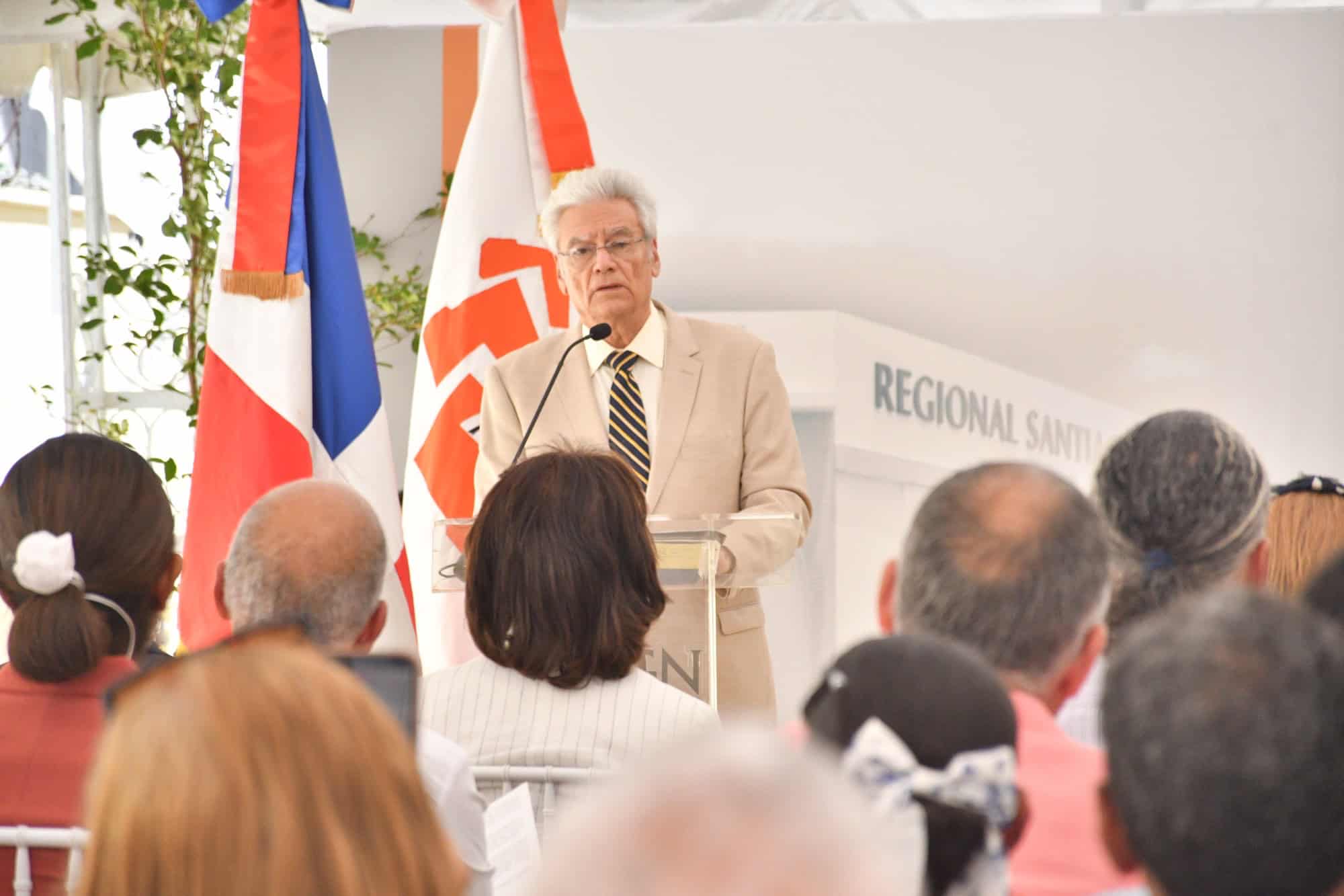 Rafael Emilio Yunén.