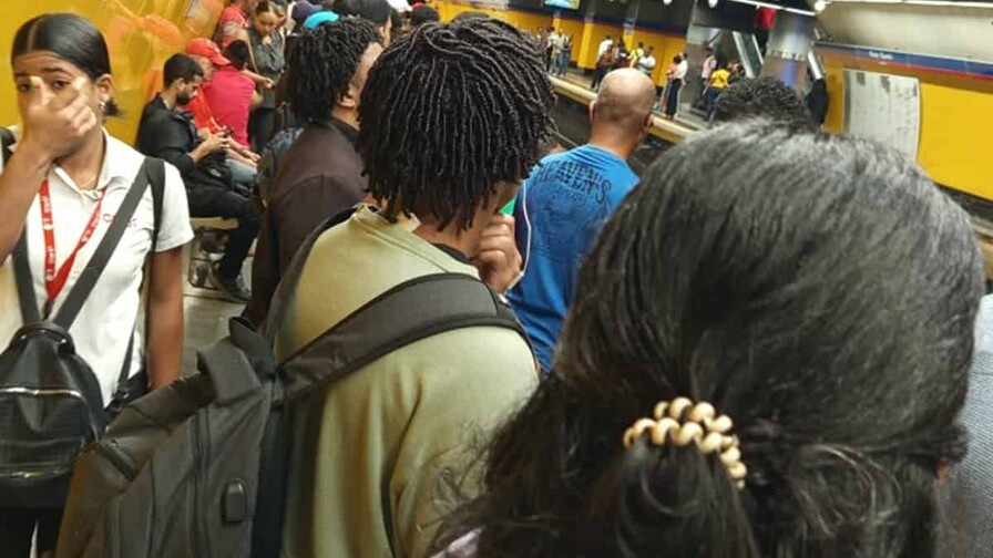 Los usuarios del Metro de Santo Domingo reportan nueva avería en la Línea 2 Los usuarios del Metro de Santo Domingo reportan nueva avería en la Línea 2