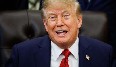 Trump dice que congresista republicana que rechaza su pol&iacute;tica migratoria gan&oacute; gracias &eacute;l