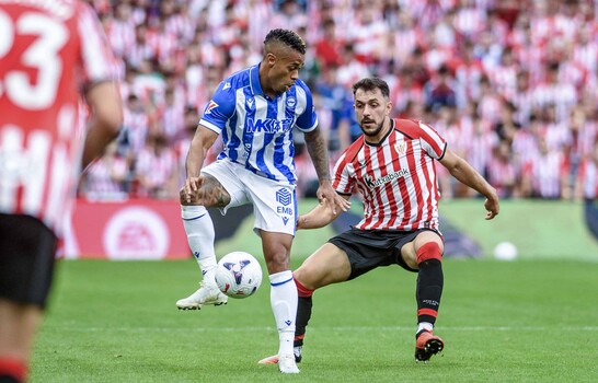 Mariano D&iacute;az juega 65 minutos en el empate del Alav&eacute;s que se mantiene en sexto lugar