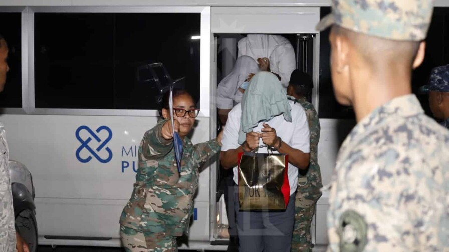 Trasladan a Ciudad Nueva a 20 detenidos por investigaci&oacute;n del caso Senasa 2.0