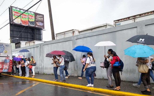 El Distrito Nacional y siete provincias est&aacute;n en alerta verde por aproximaci&oacute;n de una vaguada