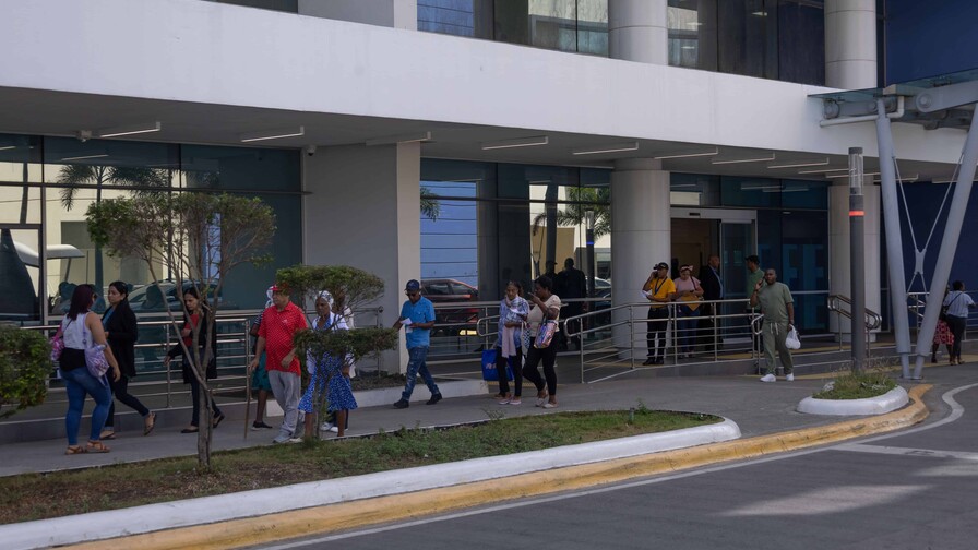 Ciudad Sanitaria est&aacute; "pr&aacute;cticamente terminada", pero a&uacute;n tiene &aacute;reas y servicios pendientes