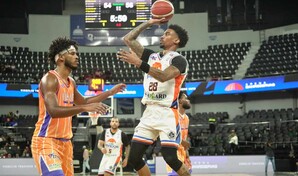 Los Prados resisten reacci&oacute;n de Huellas del Siglo para un triunfo 66-65 en el superior distrital