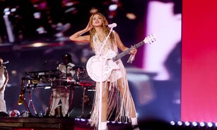 Shakira inicia con &eacute;xito su primera residencia europea con show en Madrid