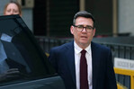 Andy Burnham felicita a Estados Unidos y Dinamarca por acuerdo sobre Groenlandia