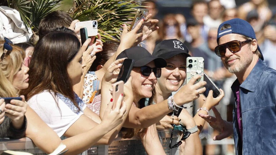 Brad Pitt desata la locura entre fans en San Sebasti&aacute;n