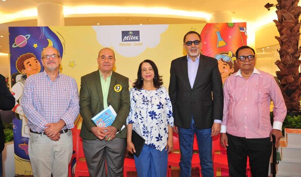 Avelino Stanley presenta su libro sobre literatura infantil dominicana