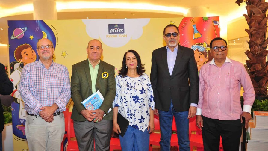 Avelino Stanley presenta su libro sobre literatura infantil dominicana Avelino Stanley presenta su libro sobre literatura infantil dominicana
