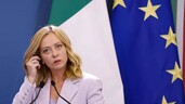 Gobierno italiano limita alumnos extranjeros en aulas y proh&iacute;be burka