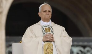 El papa: No hay que olvidar la Historia para no caer de nuevo en los errores del pasado