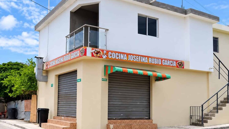 Robos afectan a residentes y comerciantes de Las Salinas, Barahona Robos afectan a residentes y comerciantes de Las Salinas, Barahona
