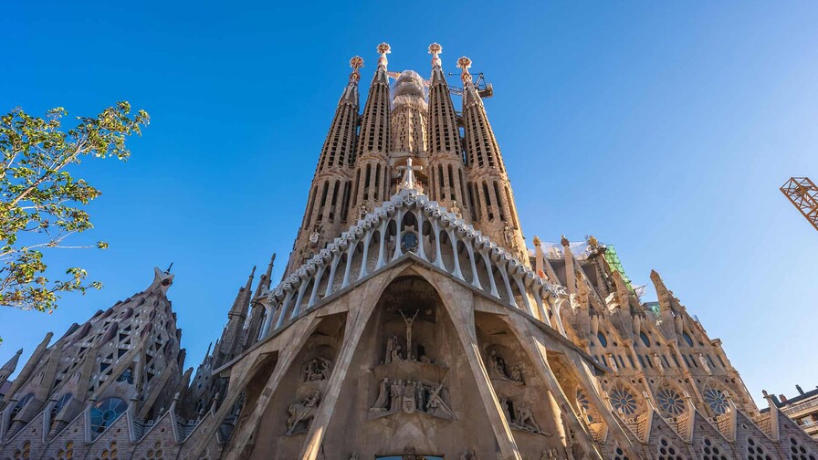 Un país no se construye con prisa Un país no se construye con prisa