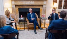 Abinader presenta a empresarios internacionales oportunidades de inversi&oacute;n en RD