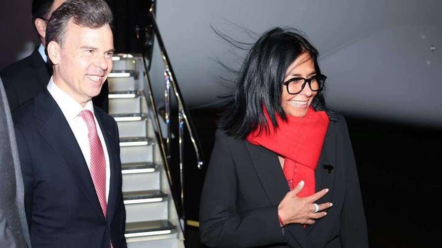 Delcy Rodríguez llega a Nueva York para la ONU, mientras Maduro permanece preso en Brooklyn Delcy Rodríguez llega a Nueva York para la ONU, mientras Maduro permanece preso en Brooklyn