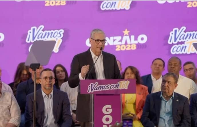 Gonzalo Castillo dice que ni metiéndolo preso impedirán que sea presidente en el 2028 Gonzalo Castillo dice que ni metiéndolo preso impedirán que sea presidente en el 2028