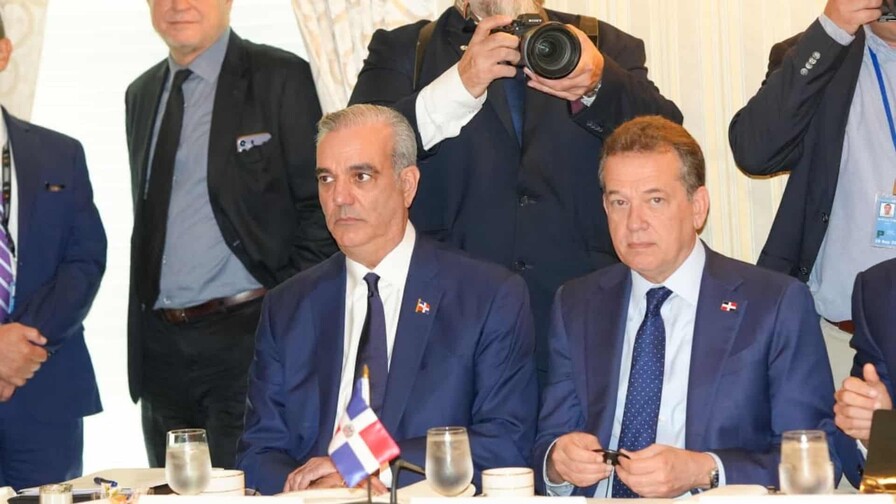 Abinader sobre la IA: "Se puede avanzar y regular al mismo tiempo" Abinader sobre la IA: "Se puede avanzar y regular al mismo tiempo"
