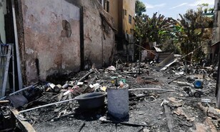 Familias afectadas por incendio en la Ciudad Colonial esperan ayuda de las autoridades