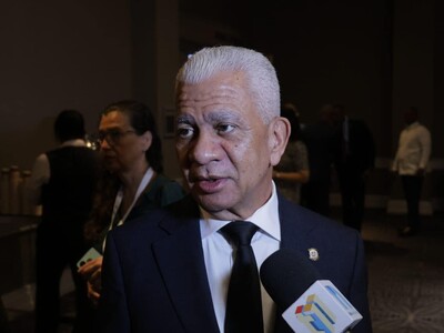 Senado Dominicano Investiga Nepotismo en Nóminas de Legisladores