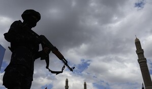 Gobierno de Yemen le pidi&oacute; ayuda a Trump contra los hut&iacute;es, dice fuente oficial a AFP