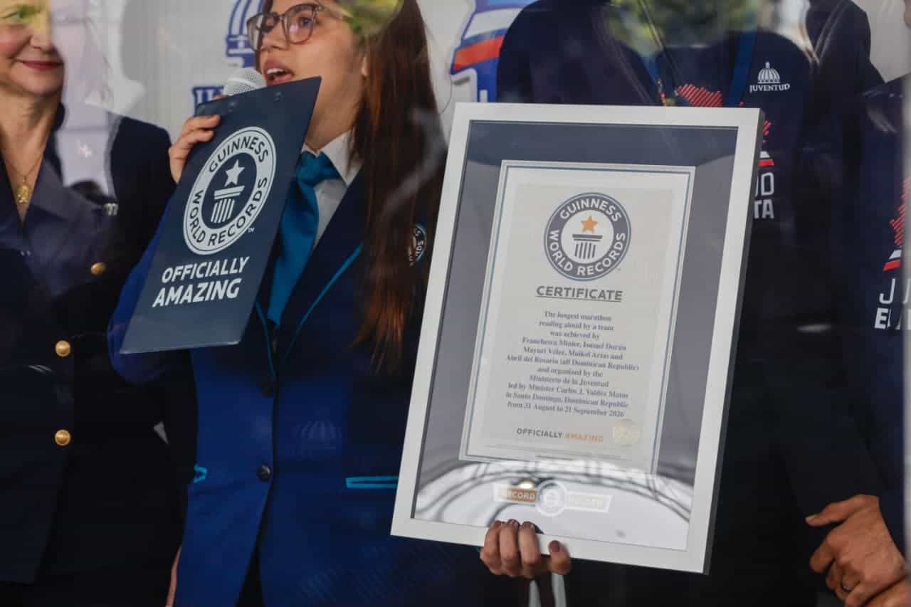 Rep&uacute;blica Dominicana logr&oacute; recuperar el R&eacute;cord Guiness de lectura en voz alta.